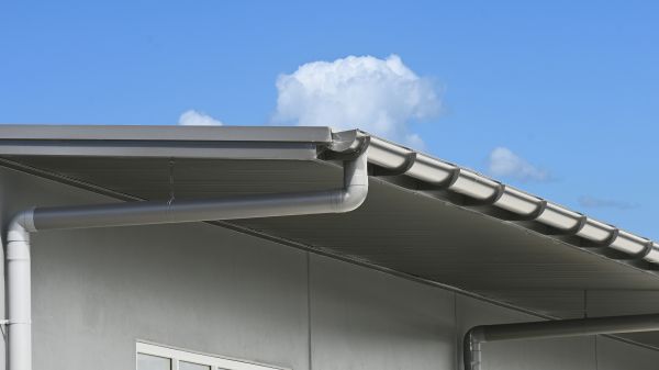 Eavestrough Service in Kinston